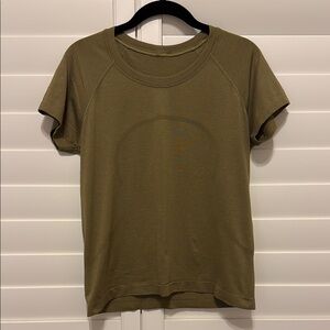 Lululemon Swiftly Tech Short Sleeve